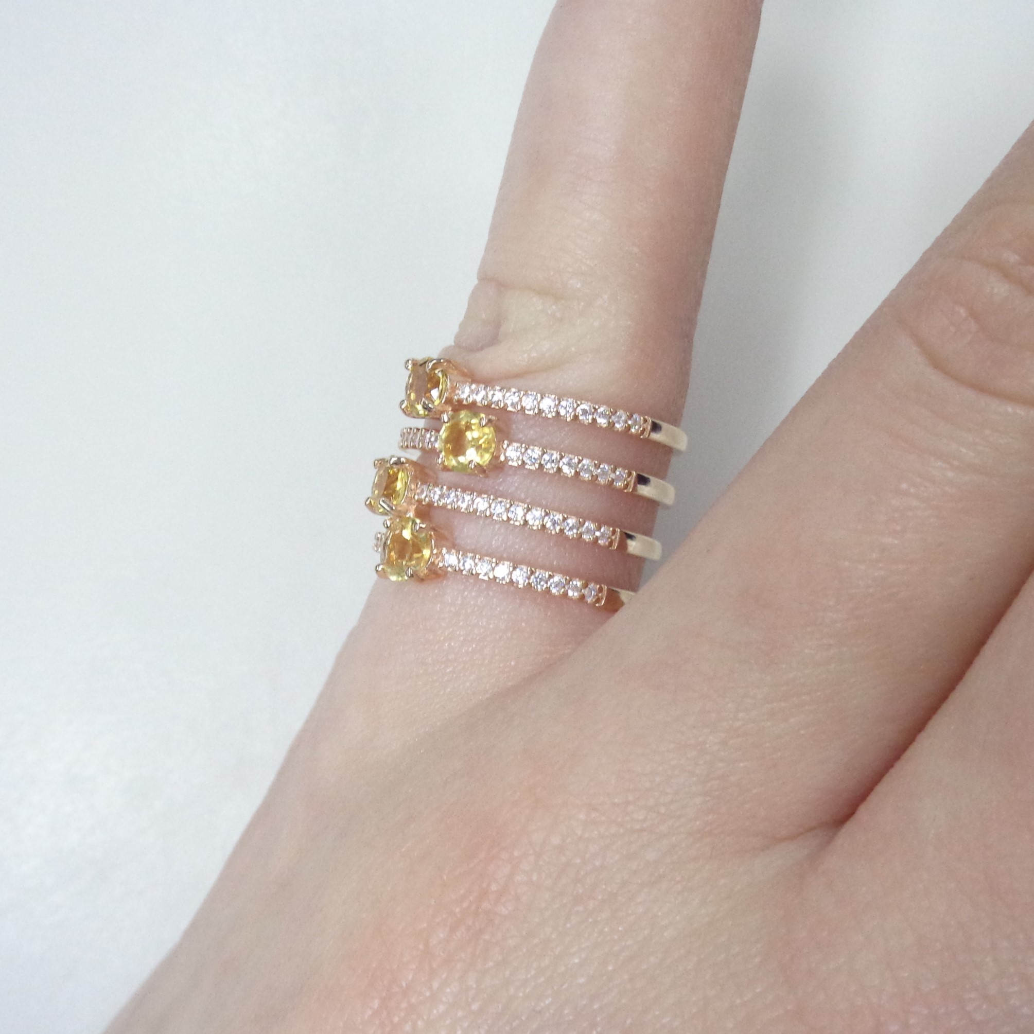 Серебряное кольцо с цитринами